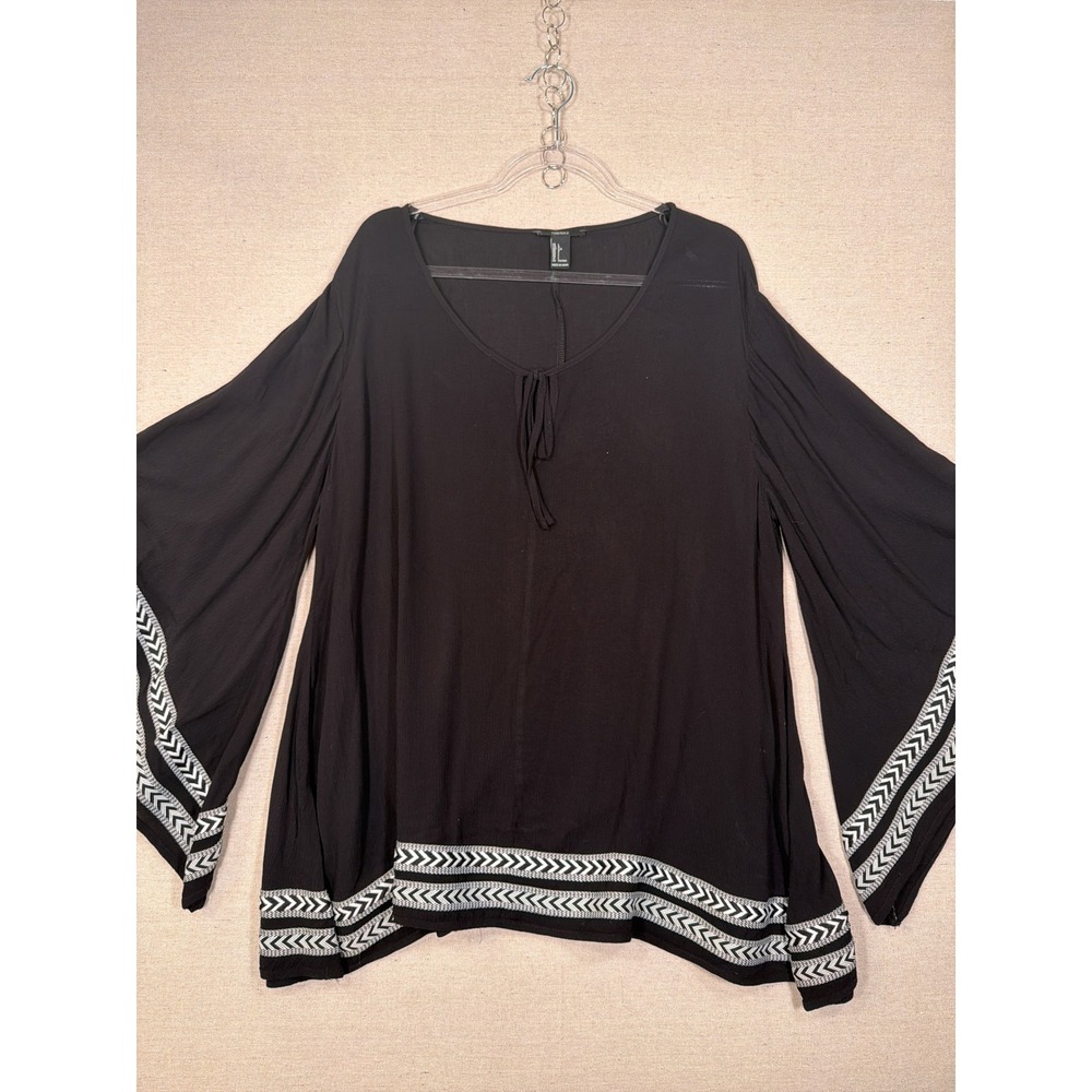 Forever 21 Womens Black Boho Embroidered Bell Sleeve Blouse Size L